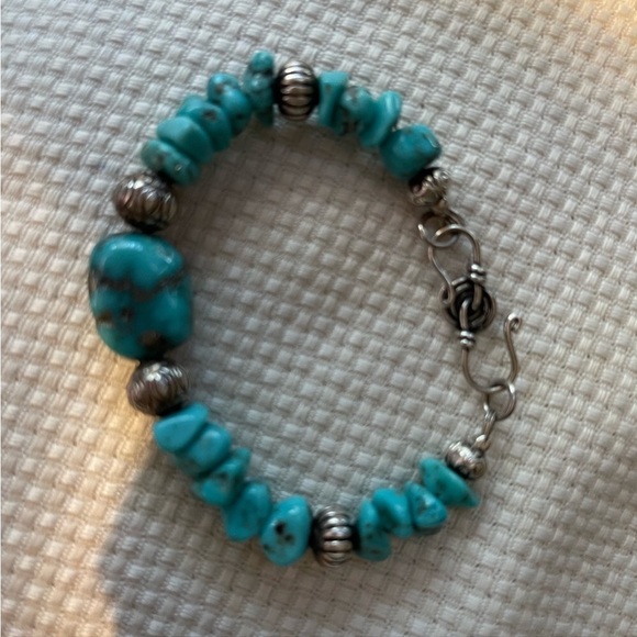 Jewelry - Turquoise (natural/genuine/vintage) Bracelet w/ Silver Accents - Women Jewelry